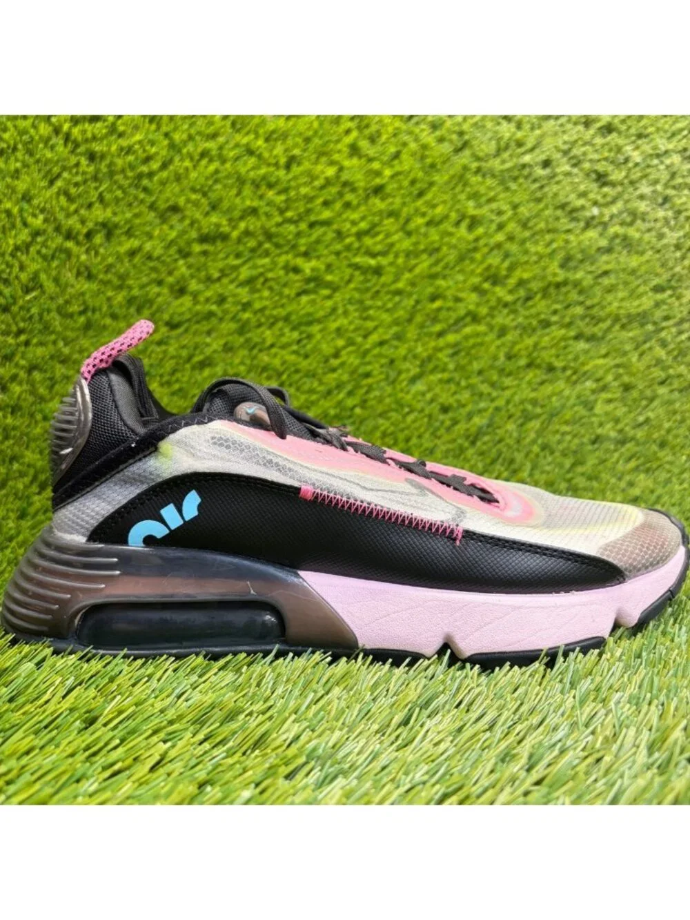 Nike Air Max 2090 Womens Size 7.5 Gray Pink Black Running Walking Shoes Sneakers